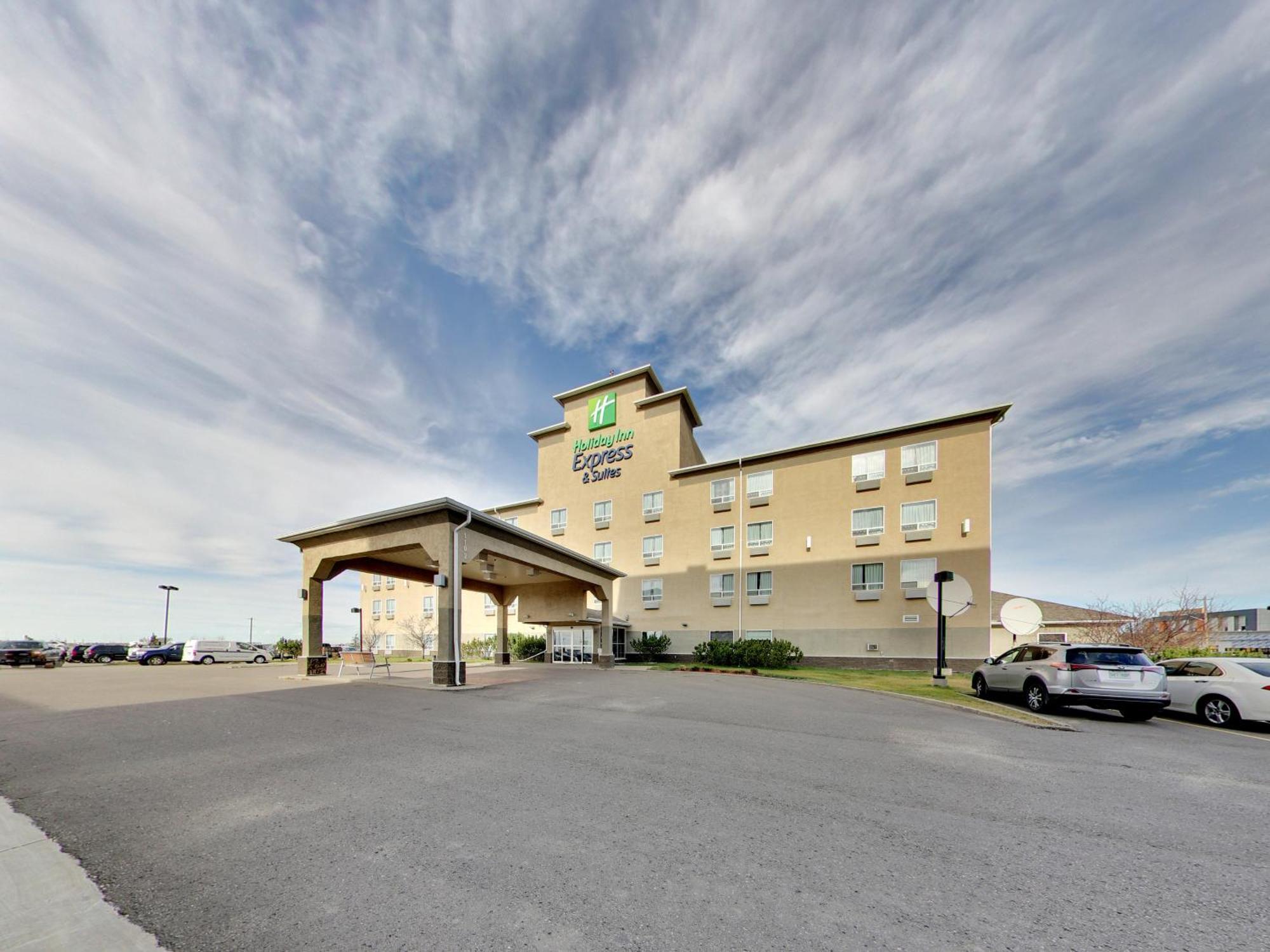 Holiday Inn Express Hotel & Suites - Edmonton International Airport By Ihg Nisku Exterior photo